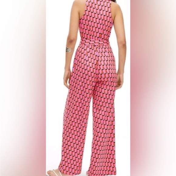 Diane Von Furstenberg Pink Patterned Jumpsuit and camera bag set - Picture 2 of 6
